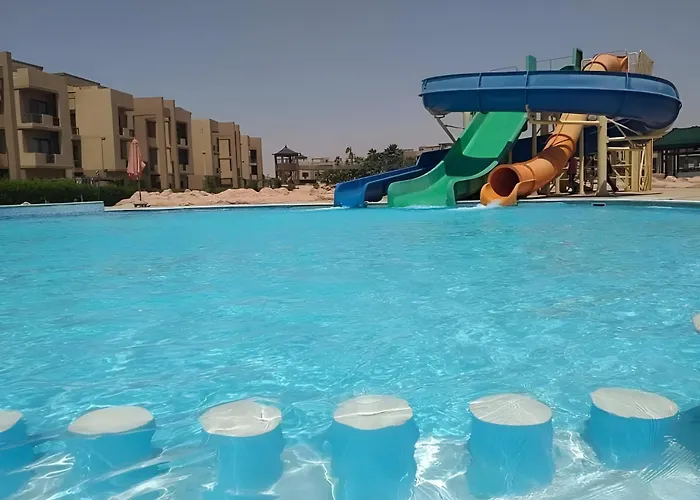 Blue Bay El Sokhna Aqua Park 3* Ajn-Szuhna
